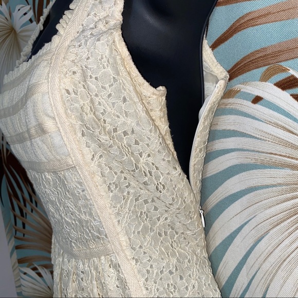 🔴 2/$25 S|A|L|E Cynthia Steffe Floral Lace Dress - Picture 4 of 8